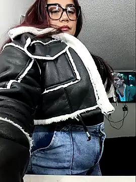 Snapshot of silvia_lane chatting on 03-08-26, 03:27 silvia lane online show from 03-08-26, 03:27