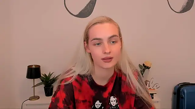 OliviaKisss online show from 10-03-25, 08:28