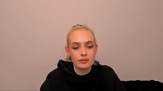 OliviaKisss online show from 02-11-26, 07:30