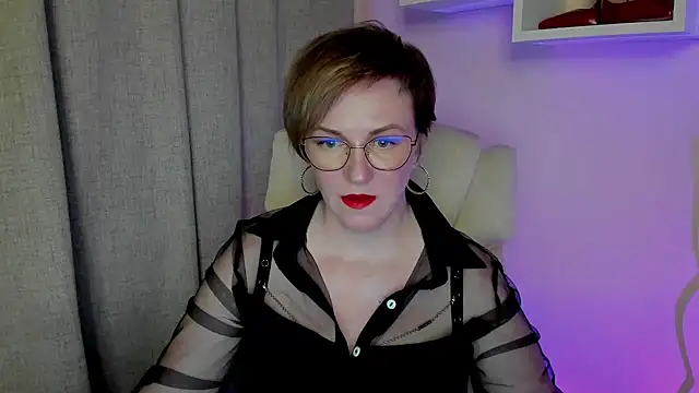 feliziaDesire online show from 06-23-26, 11:30