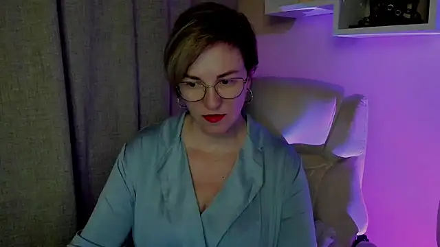 feliziaDesire online show from 07-16-26, 03:45