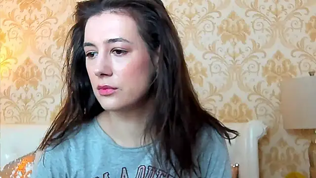 JuliaHunts online show from 04-02-26, 04:10