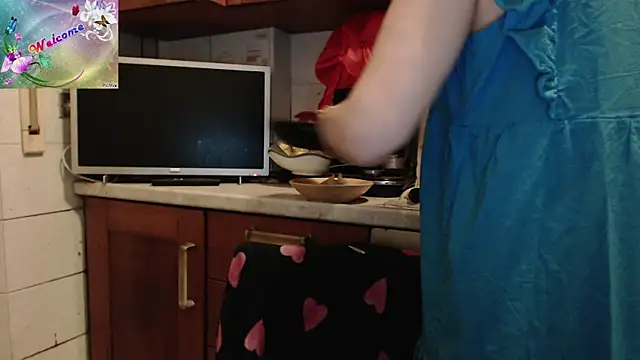 martachatte online show from 10-27-25, 08:57