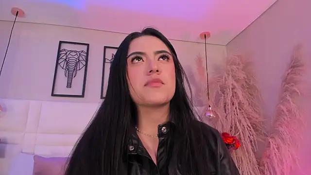 Rebeca jones online show from 10-18-25, 12:39