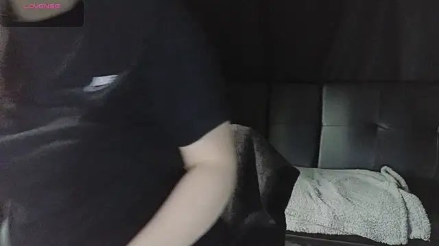 Mia G0ld online show from 03-29-26, 04:51