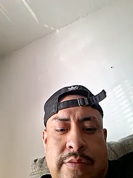 hungpenis210 online show from 01-06-26, 09:18