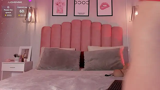 Ashleyy piink online show from 04-22-26, 04:30