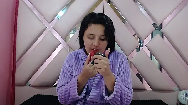 nathaly low1 online show from 11-21-25, 02:54