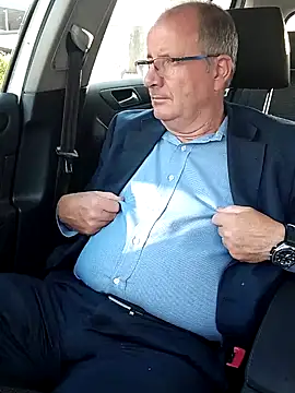 stiffandlubedxh online show from 03-17-25, 07:35