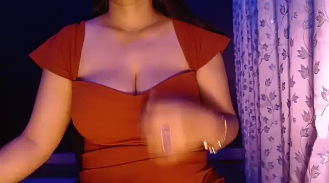 janifer001 online show from 02-24-25, 01:35