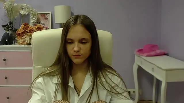 Snapshot of dirtyxEmily chatting on 01-23-25, 10:54 dirtyxEmily online show from 01-23-25, 10:54