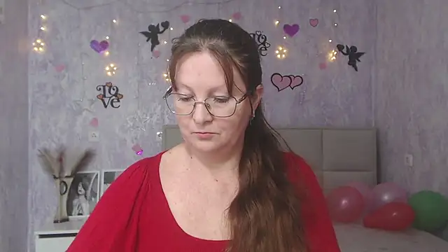 VanessaHotts online show from 02-01-25, 03:07