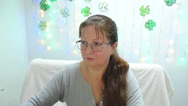 VanessaHotts online show from 03-21-25, 09:12