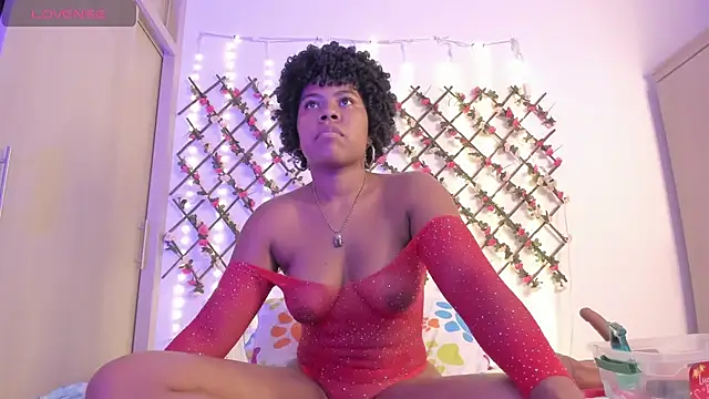 Snapshot of naughty_ebonyy chatting on 06-13-26, 05:05 naughty ebonyy online show from 06-13-26, 05:05