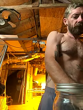 mandjpuff2 online show from 09-10-25, 09:48