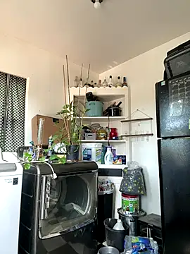 mandjpuff2 online show from 10-22-25, 08:19