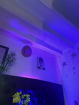 lonely shewolf online show from 02-26-26, 03:44