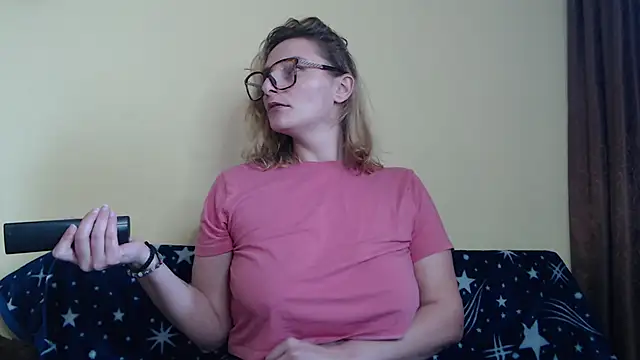 alicesweet21 online show from 02-23-25, 12:48