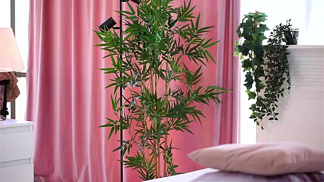 ArtTeasee online show from 01-09-25, 09:16