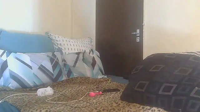 AddictiveAssCurves online show from 07-28-26, 06:31
