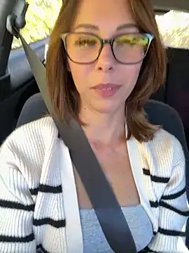 Snapshot of 21sweetSunny chatting on 10-29-25, 12:51 21sweetSunny online show from 10-29-25, 12:51