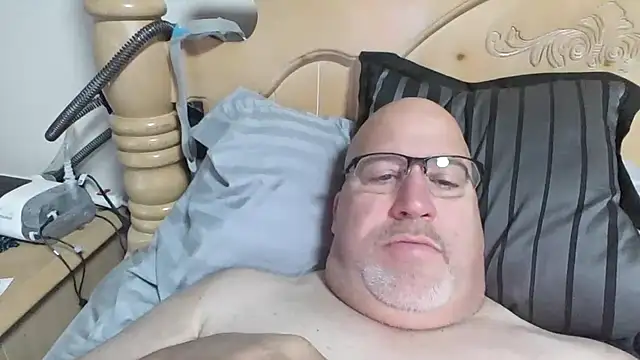 Bigbear0563 online show from 11-24-25, 04:07