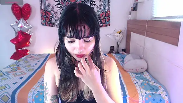 Snapshot of Margarita999 chatting on 10-29-25, 02:19 Margarita999 online show from 10-29-25, 02:19