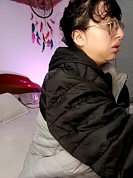 Piafisher1 online show from 02-21-26, 01:06