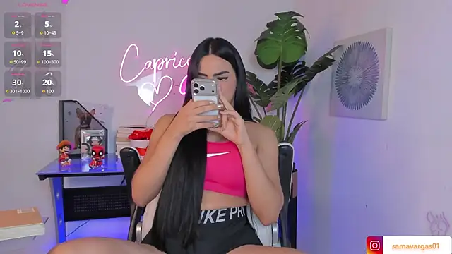 Korina Saenz01 online show from 01-14-26, 08:03