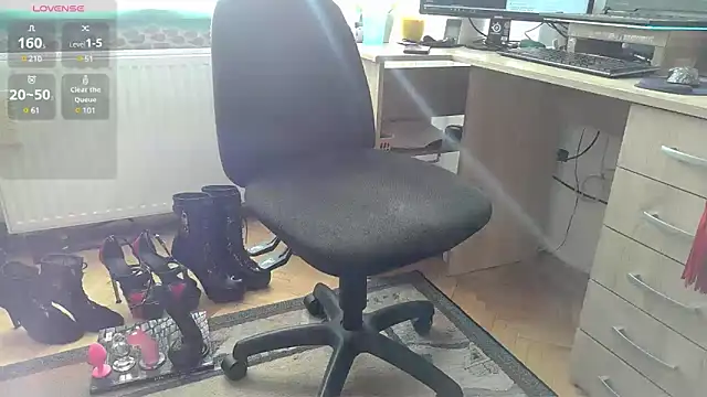 SissyLunaCD online show from 03-20-25, 03:25