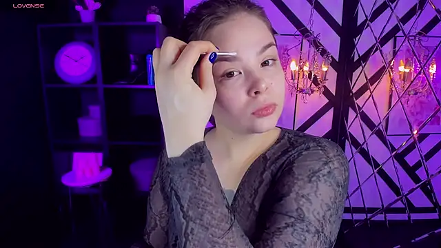 Snapshot of Mayayammy chatting on 01-10-25, 06:20 Mayayammy online show from 01-10-25, 06:20