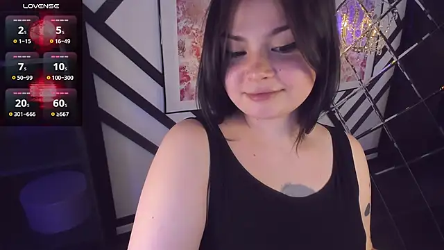 Snapshot of Mayayammy chatting on 01-17-25, 08:56 Mayayammy online show from 01-17-25, 08:56