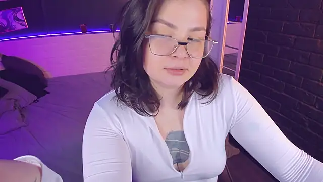 Snapshot of Mayayammy chatting on 03-14-25, 05:13 Mayayammy online show from 03-14-25, 05:13