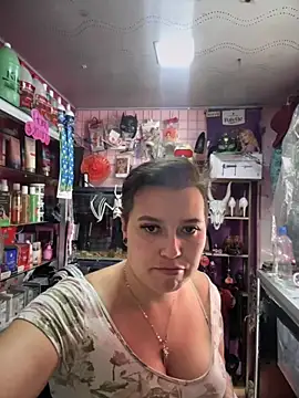 TamySweetness online show from 11-27-25, 04:09