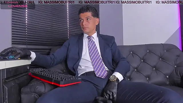 massimo g online show from 07-23-26, 01:42