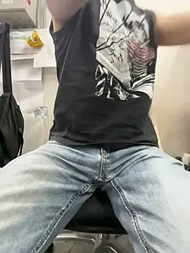 wSilEliaXm online show from 04-27-26, 08:12