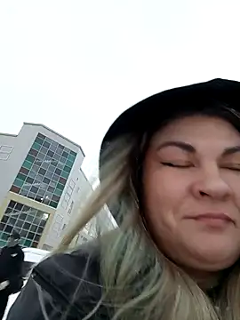 Snapshot of ZenaPallmer chatting on 02-16-25, 05:37 ZenaPallmer online show from 02-16-25, 05:37