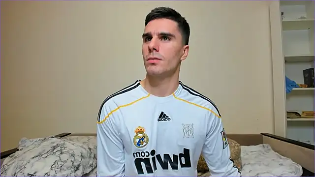 Snapshot of sam_huston chatting on 12-25-24, 12:16 sam huston online show from 12-25-24, 12:16