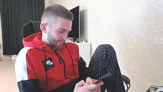 Marselle Laker online show from 01-17-25, 05:32