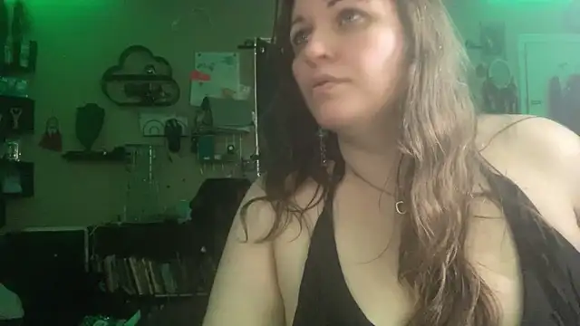 spunlikecottoncandy online show from 05-25-26, 06:47