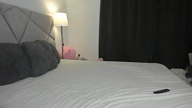 BlueEyesLexy online show from 05-18-26, 05:46