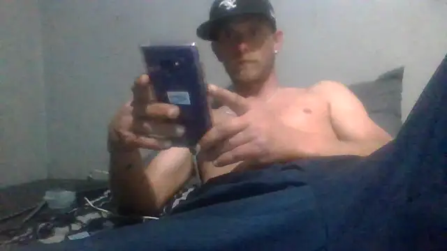 Snapshot of daddytim0 chatting on 03-19-26, 10:36 daddytim0 online show from 03-19-26, 10:36