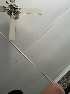 Snapshot of Dieselxxx09 chatting on 02-18-25, 08:27 Dieselxxx09 online show from 02-18-25, 08:27