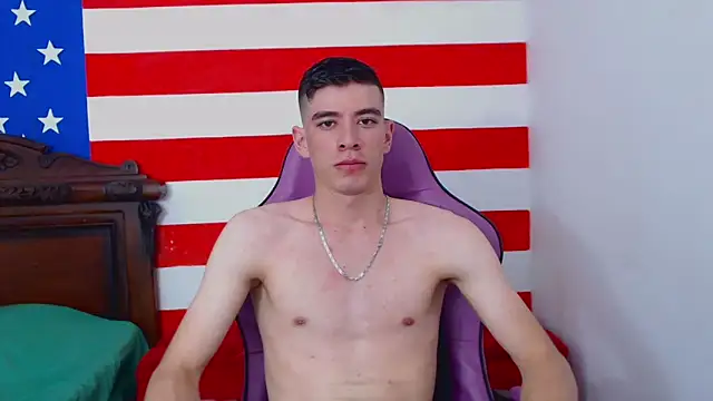 Snapshot of DEIBY_BABY chatting on 12-04-24, 07:23 DEIBY BABY online show from 12-04-24, 07:23