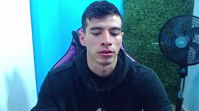 Snapshot of DEIBY_BABY chatting on 01-07-25, 11:45 DEIBY BABY online show from 01-07-25, 11:45