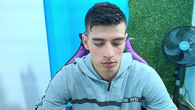 Snapshot of DEIBY_BABY chatting on 02-01-25, 08:26 DEIBY BABY online show from 02-01-25, 08:26