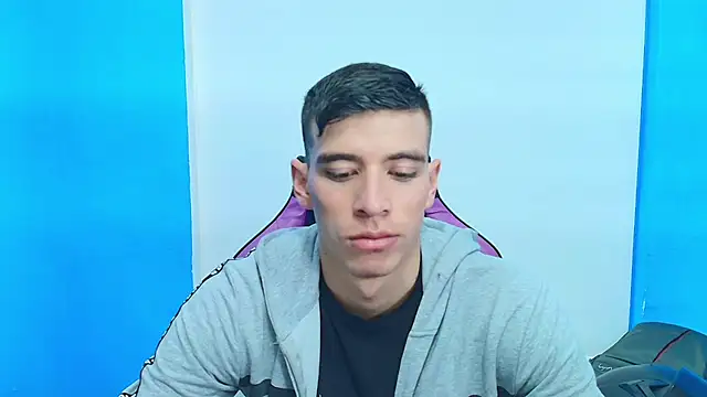 Snapshot of DEIBY_BABY chatting on 03-05-25, 10:43 DEIBY BABY online show from 03-05-25, 10:43