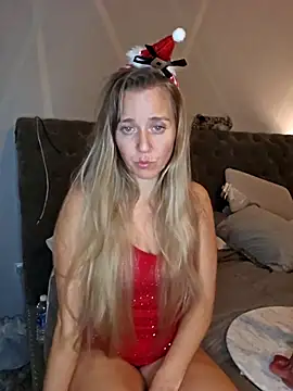 SkyelarSommer online show from 12-26-24, 07:35