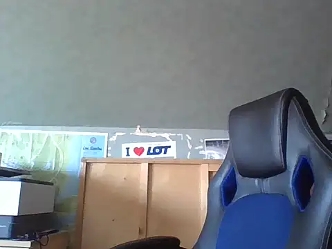 BoyTheKingHUN online show from 07-18-26, 02:21