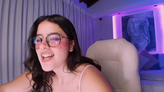 nathalie rivers online show from 02-21-25, 06:51